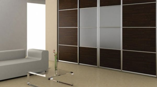 CLOSETS